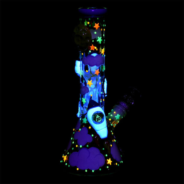 Pulsar Spaceman Beaker Water Pipe – 10″ / 14mm F - Image 5