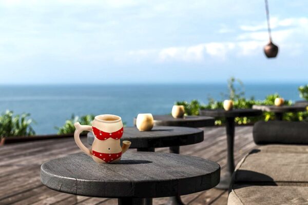 Red bikini mug - Image 3