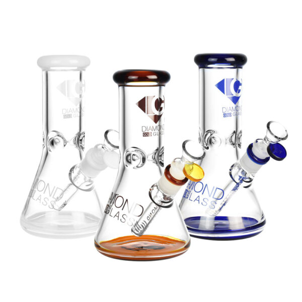 Diamond Glass Gold Hitter Water Pipe – 8″/14mm F/Clrs Vary