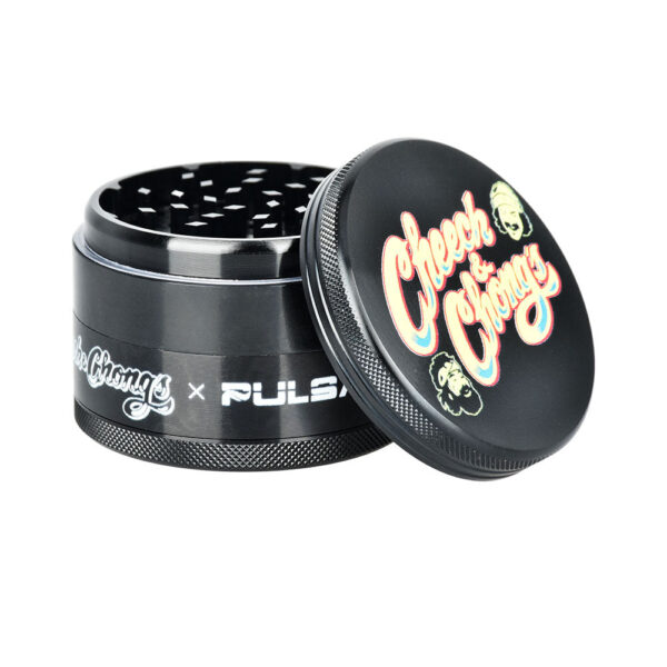 6PC DISPLAY – Cheech & Chong’s x Pulsar Metal Grinder – Black / 4pc / 2.5″ - Image 10