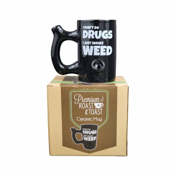 I don’t do drugs, I just smoke weed Mug - Image 6