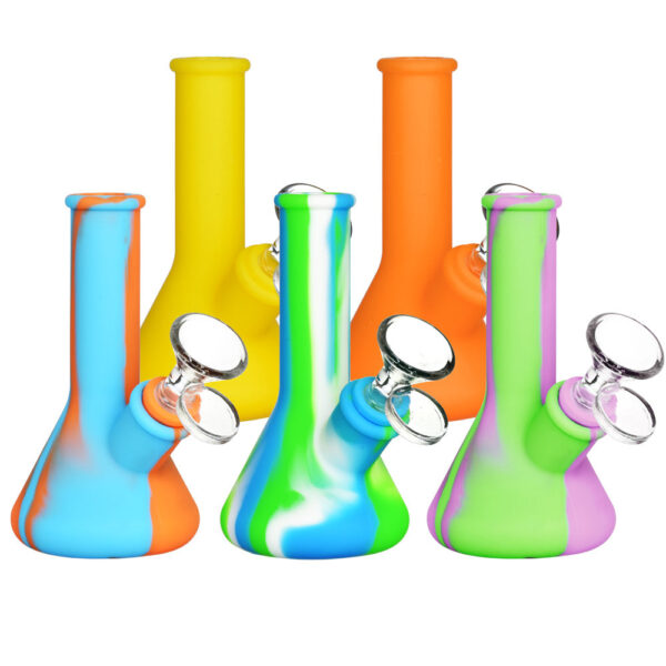 Silicone Beaker Travel Water Pipe- 5″ / 14mm F / Colors Vary