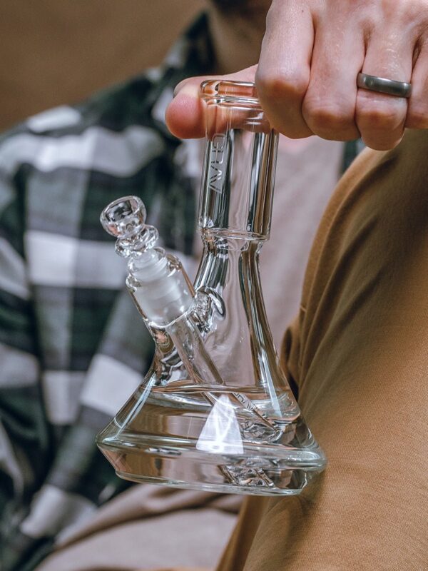 GRAV® Small Deco Beaker Bong - Image 4